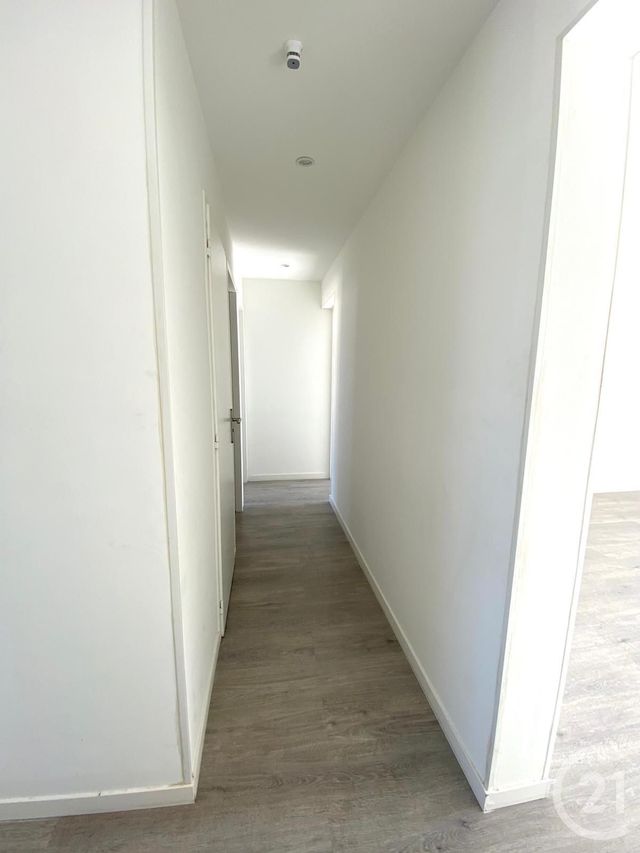 Appartement F4 à vendre - 4 pièces - 63.61 m2 - NICE - 06 - PROVENCE-ALPES-COTE-D-AZUR - Century 21 Domus Immobilier