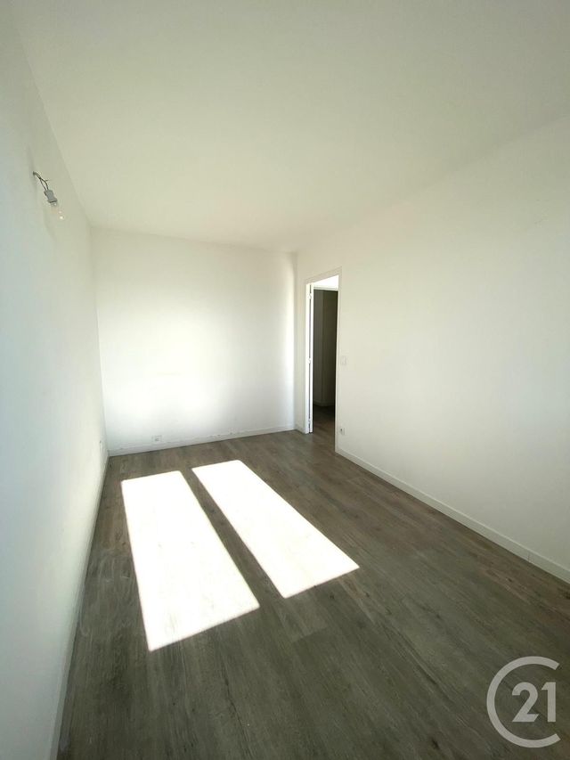 Appartement F4 à vendre - 4 pièces - 63.61 m2 - NICE - 06 - PROVENCE-ALPES-COTE-D-AZUR - Century 21 Domus Immobilier