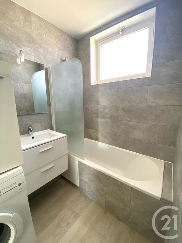 Appartement F4 à vendre - 4 pièces - 63.61 m2 - NICE - 06 - PROVENCE-ALPES-COTE-D-AZUR - Century 21 Domus Immobilier