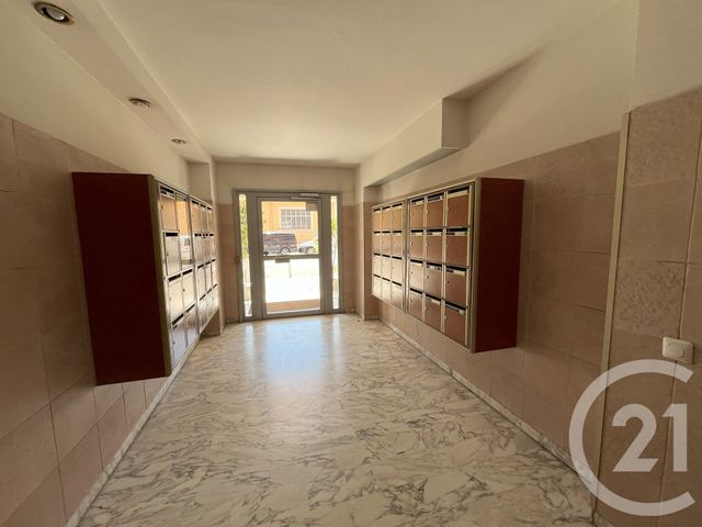 Appartement à vendre - 2 pièces - 42.0 m2 - NICE - 06 - PROVENCE-ALPES-COTE-D-AZUR - Century 21 Domus Immobilier