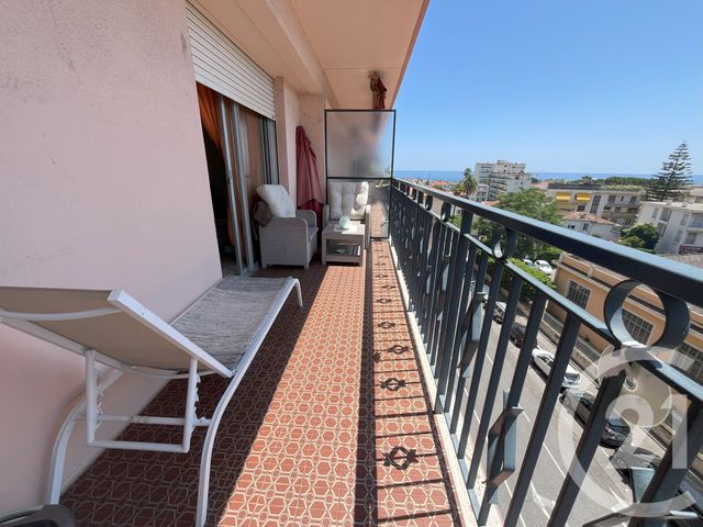 Appartement à vendre - 2 pièces - 42.0 m2 - NICE - 06 - PROVENCE-ALPES-COTE-D-AZUR - Century 21 Domus Immobilier