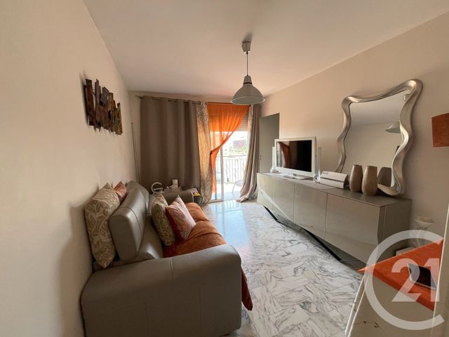 Appartement à vendre - 2 pièces - 42.0 m2 - NICE - 06 - PROVENCE-ALPES-COTE-D-AZUR - Century 21 Domus Immobilier