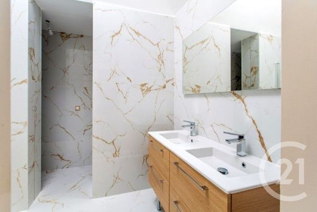 Appartement F4 à vendre - 4 pièces - 153.0 m2 - NICE - 06 - PROVENCE-ALPES-COTE-D-AZUR - Century 21 Domus Immobilier