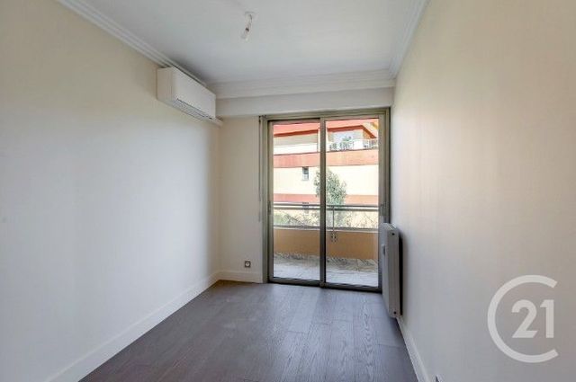 Appartement F4 à vendre - 4 pièces - 153.0 m2 - NICE - 06 - PROVENCE-ALPES-COTE-D-AZUR - Century 21 Domus Immobilier
