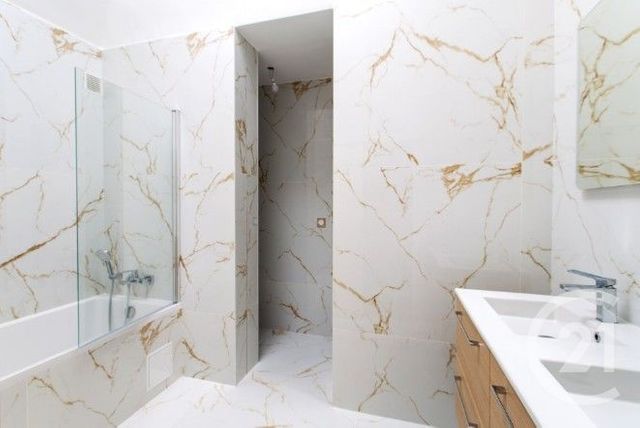 Appartement F4 à vendre - 4 pièces - 153.0 m2 - NICE - 06 - PROVENCE-ALPES-COTE-D-AZUR - Century 21 Domus Immobilier