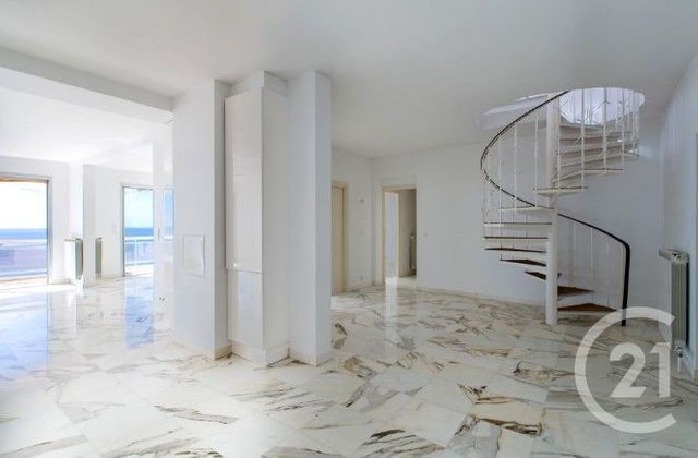 Appartement F4 à vendre - 4 pièces - 165.0 m2 - VILLEFRANCHE SUR MER - 06 - PROVENCE-ALPES-COTE-D-AZUR - Century 21 Domus Immobilier