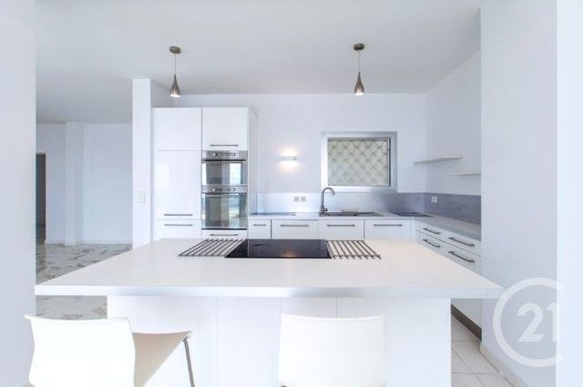 Appartement F4 à vendre - 4 pièces - 165.0 m2 - VILLEFRANCHE SUR MER - 06 - PROVENCE-ALPES-COTE-D-AZUR - Century 21 Domus Immobilier
