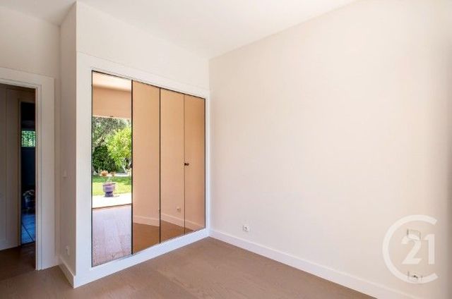 maison à vendre - 8 pièces - 189.0 m2 - VILLEFRANCHE SUR MER - 06 - PROVENCE-ALPES-COTE-D-AZUR - Century 21 Domus Immobilier