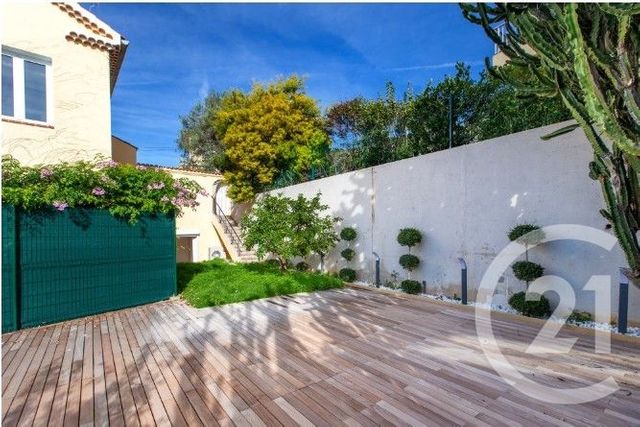 Appartement F3 à vendre - 3 pièces - 78.16 m2 - VILLEFRANCHE SUR MER - 06 - PROVENCE-ALPES-COTE-D-AZUR - Century 21 Domus Immobilier