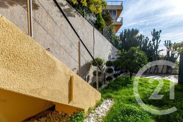 Appartement F3 à vendre - 3 pièces - 78.16 m2 - VILLEFRANCHE SUR MER - 06 - PROVENCE-ALPES-COTE-D-AZUR - Century 21 Domus Immobilier