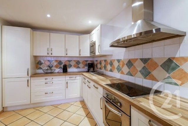 Appartement F3 à vendre - 3 pièces - 112.0 m2 - VILLEFRANCHE SUR MER - 06 - PROVENCE-ALPES-COTE-D-AZUR - Century 21 Domus Immobilier