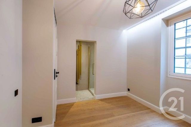 Appartement F3 à vendre - 3 pièces - 69.0 m2 - NICE - 06 - PROVENCE-ALPES-COTE-D-AZUR - Century 21 Domus Immobilier