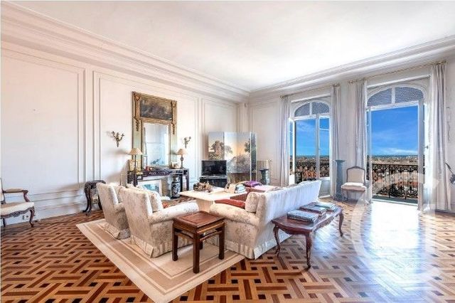 Appartement F5 à vendre - 5 pièces - 242.0 m2 - NICE - 06 - PROVENCE-ALPES-COTE-D-AZUR - Century 21 Domus Immobilier