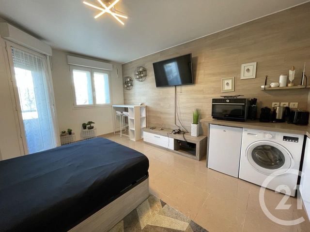Appartement F1 à louer - 1 pièce - 22.95 m2 - NICE - 06 - PROVENCE-ALPES-COTE-D-AZUR - Century 21 Domus Immobilier