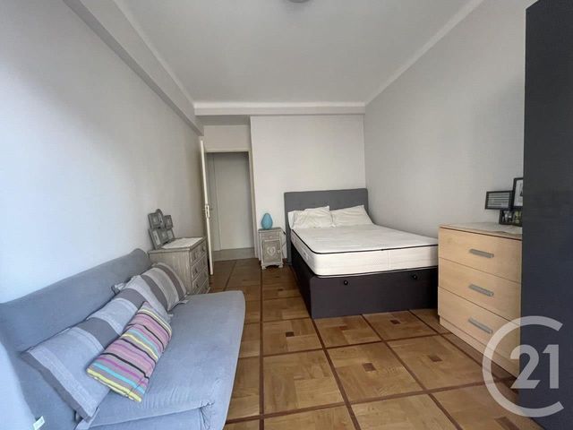Appartement à louer - 2 pièces - 47.72 m2 - NICE - 06 - PROVENCE-ALPES-COTE-D-AZUR - Century 21 Domus Immobilier