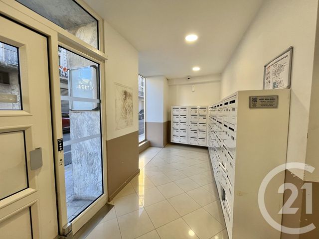 Appartement F1 à vendre - 1 pièce - 22.0 m2 - NICE - 06 - PROVENCE-ALPES-COTE-D-AZUR - Century 21 Domus Immobilier