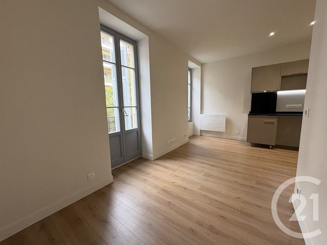 Appartement F1 à louer NICE