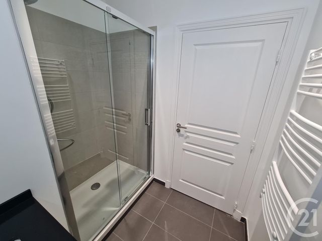 Afficher la photo en grand Appartement F2 à louer - 2 pièces - 52.04 m2 - NICE - 06 - PROVENCE-ALPES-COTE-D-AZUR - Century 21 Domus Immobilier