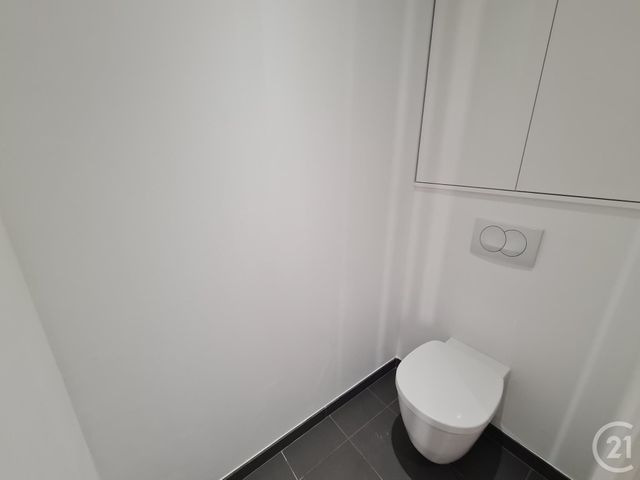 Afficher la photo en grand Appartement F2 à louer - 2 pièces - 52.04 m2 - NICE - 06 - PROVENCE-ALPES-COTE-D-AZUR - Century 21 Domus Immobilier