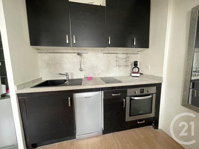Afficher la photo en grand Appartement F2 à louer - 2 pièces - 40.57 m2 - NICE - 06 - PROVENCE-ALPES-COTE-D-AZUR - Century 21 Domus Immobilier