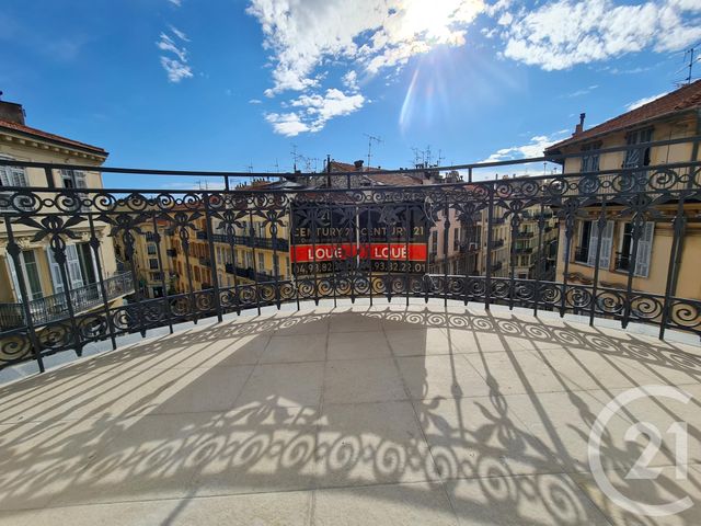 Appartement à louer - 2 pièces - 46.3 m2 - NICE - 06 - PROVENCE-ALPES-COTE-D-AZUR - Century 21 Domus Immobilier