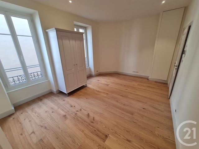 Appartement Studio à louer - 1 pièce - 24.24 m2 - NICE - 06 - PROVENCE-ALPES-COTE-D-AZUR - Century 21 Domus Immobilier