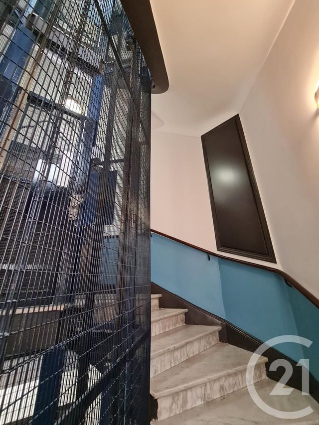 Appartement Studio à louer - 1 pièce - 24.24 m2 - NICE - 06 - PROVENCE-ALPES-COTE-D-AZUR - Century 21 Domus Immobilier