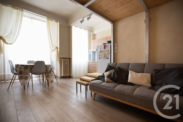 Appartement à louer - 2 pièces - 31.21 m2 - NICE - 06 - PROVENCE-ALPES-COTE-D-AZUR - Century 21 Domus Immobilier