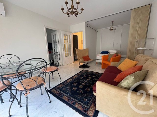 Appartement F1 à louer - 1 pièce - 35.0 m2 - NICE - 06 - PROVENCE-ALPES-COTE-D-AZUR - Century 21 Domus Immobilier