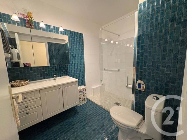 Appartement F1 à louer - 1 pièce - 35.0 m2 - NICE - 06 - PROVENCE-ALPES-COTE-D-AZUR - Century 21 Domus Immobilier