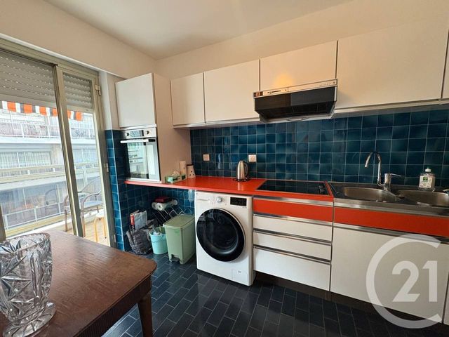 Appartement F1 à louer - 1 pièce - 35.0 m2 - NICE - 06 - PROVENCE-ALPES-COTE-D-AZUR - Century 21 Domus Immobilier