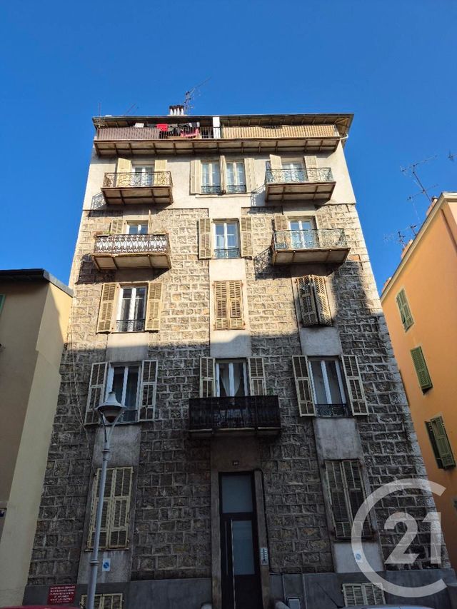 Appartement F1 à vendre - 1 pièce - 28.35 m2 - NICE - 06 - PROVENCE-ALPES-COTE-D-AZUR - Century 21 Domus Immobilier