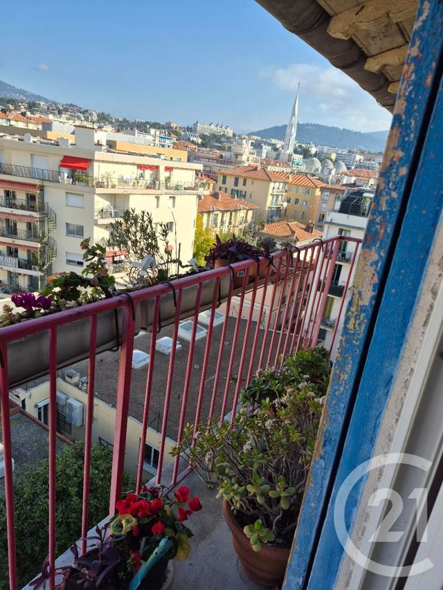 Appartement F1 à vendre - 1 pièce - 28.35 m2 - NICE - 06 - PROVENCE-ALPES-COTE-D-AZUR - Century 21 Domus Immobilier