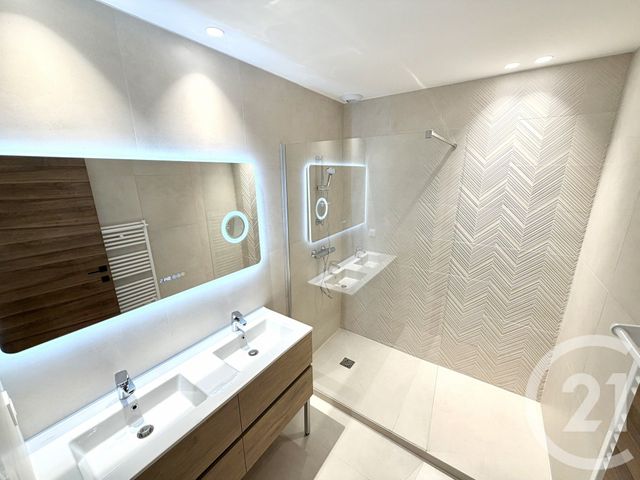 Appartement F3 à vendre - 3 pièces - 68.04 m2 - NICE - 06 - PROVENCE-ALPES-COTE-D-AZUR - Century 21 Domus Immobilier