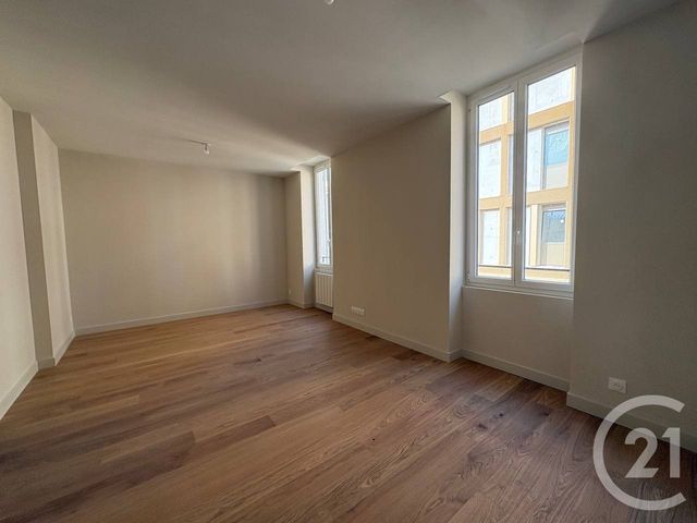 Appartement F2 à louer - 2 pièces - 38.0 m2 - NICE - 06 - PROVENCE-ALPES-COTE-D-AZUR - Century 21 Domus Immobilier