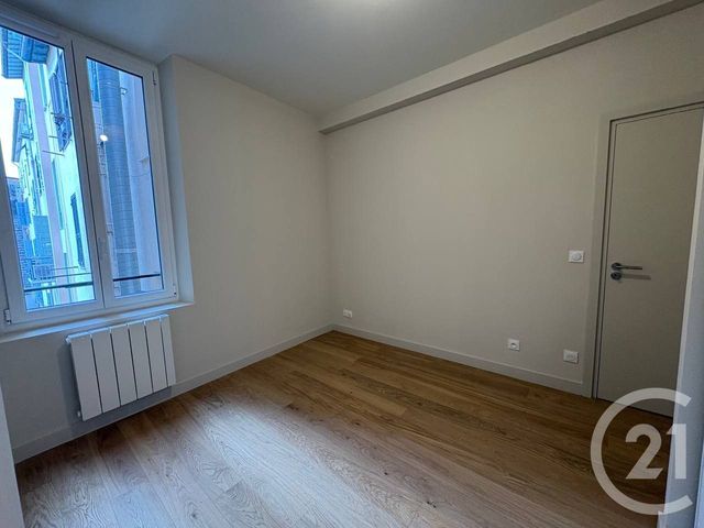 Appartement F2 à louer - 2 pièces - 38.0 m2 - NICE - 06 - PROVENCE-ALPES-COTE-D-AZUR - Century 21 Domus Immobilier