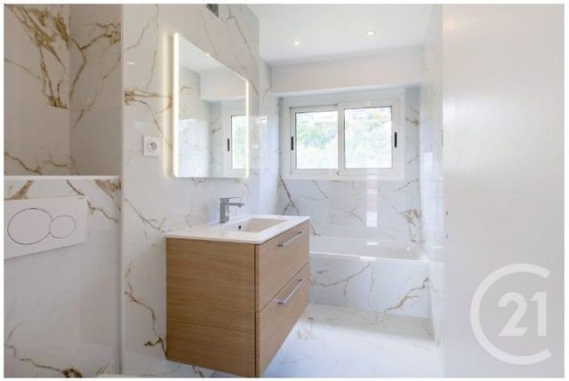 Appartement F4 à vendre - 4 pièces - 102.69 m2 - NICE - 06 - PROVENCE-ALPES-COTE-D-AZUR - Century 21 Domus Immobilier