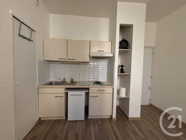 Appartement F1 à louer - 1 pièce - 14.42 m2 - NICE - 06 - PROVENCE-ALPES-COTE-D-AZUR - Century 21 Domus Immobilier