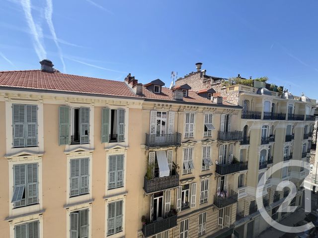 Appartement F4 à vendre - 4 pièces - 81.38 m2 - NICE - 06 - PROVENCE-ALPES-COTE-D-AZUR - Century 21 Domus Immobilier
