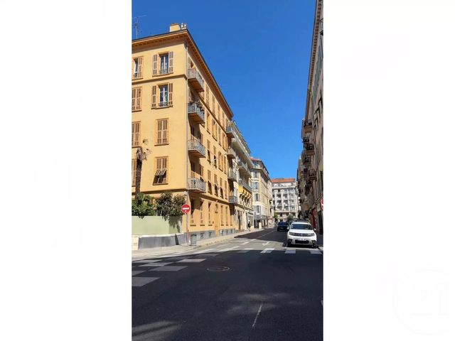 Appartement F3 bis à vendre - 4 pièces - 66.0 m2 - NICE - 06 - PROVENCE-ALPES-COTE-D-AZUR - Century 21 Domus Immobilier
