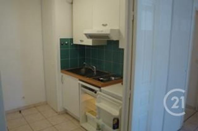Appartement F1 à louer - 1 pièce - 30.15 m2 - NICE - 06 - PROVENCE-ALPES-COTE-D-AZUR - Century 21 Domus Immobilier