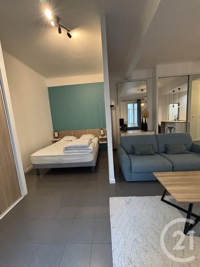 Appartement F1 à louer - 1 pièce - 45.51 m2 - NICE - 06 - PROVENCE-ALPES-COTE-D-AZUR - Century 21 Domus Immobilier