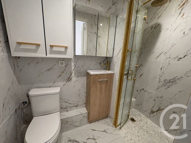 Appartement F1 à louer - 1 pièce - 17.0 m2 - NICE - 06 - PROVENCE-ALPES-COTE-D-AZUR - Century 21 Domus Immobilier