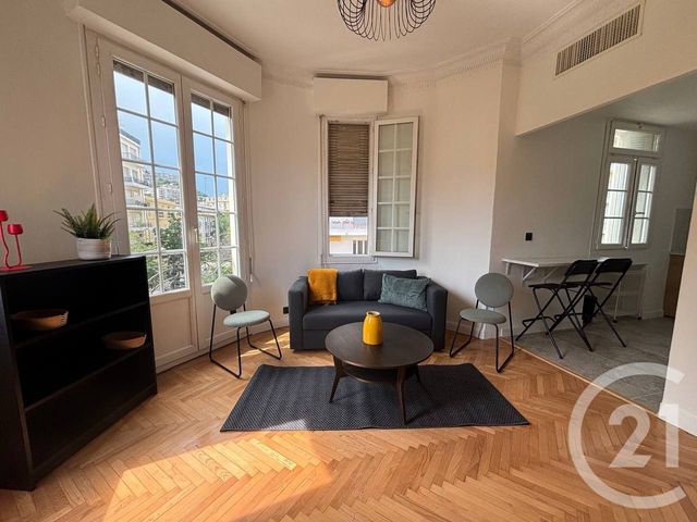 Appartement F3 à louer - 3 pièces - 52.02 m2 - NICE - 06 - PROVENCE-ALPES-COTE-D-AZUR - Century 21 Domus Immobilier