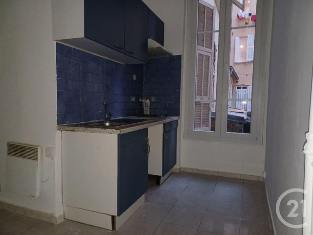 Appartement F2 à louer - 2 pièces - 26.33 m2 - NICE - 06 - PROVENCE-ALPES-COTE-D-AZUR - Century 21 Domus Immobilier