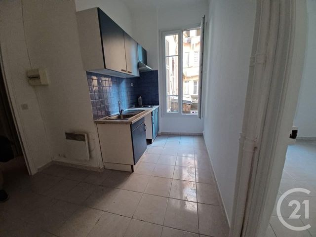 Appartement F2 à louer - 2 pièces - 26.33 m2 - NICE - 06 - PROVENCE-ALPES-COTE-D-AZUR - Century 21 Domus Immobilier