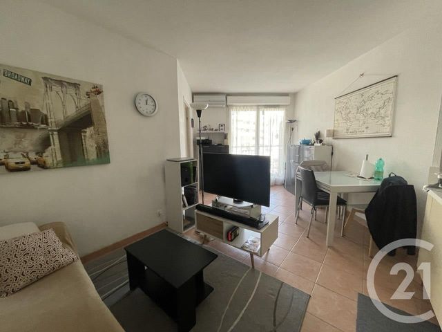 Appartement F2 à louer - 2 pièces - 33.09 m2 - NICE - 06 - PROVENCE-ALPES-COTE-D-AZUR - Century 21 Domus Immobilier