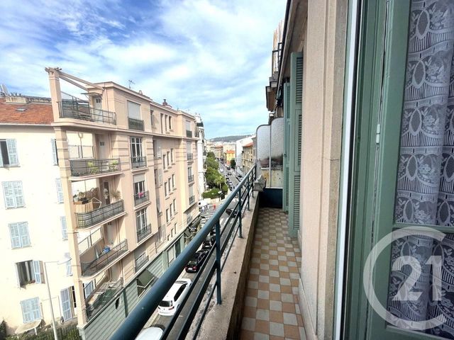 Appartement F3 à louer - 3 pièces - 66.55 m2 - NICE - 06 - PROVENCE-ALPES-COTE-D-AZUR - Century 21 Domus Immobilier