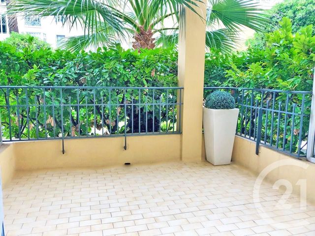 Appartement F2 à louer - 2 pièces - 35.79 m2 - NICE - 06 - PROVENCE-ALPES-COTE-D-AZUR - Century 21 Domus Immobilier