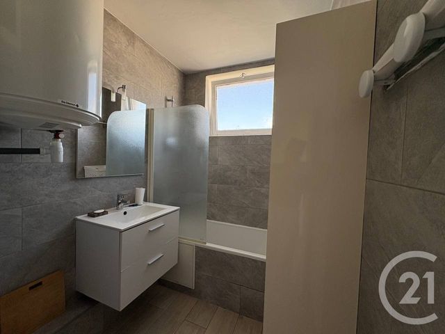 Appartement F4 à louer - 4 pièces - 63.0 m2 - NICE - 06 - PROVENCE-ALPES-COTE-D-AZUR - Century 21 Domus Immobilier